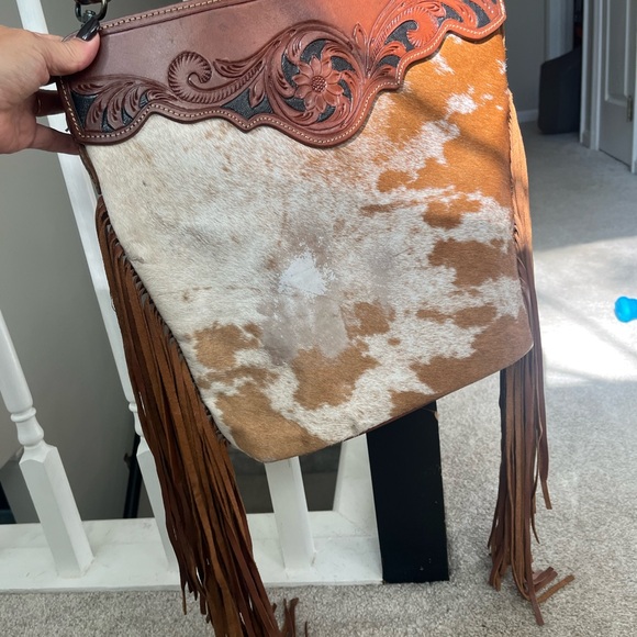 Myra Bag  fringe cowhide leather extra large Crossbody/tote bag gorgeous - Picture 3 of 12